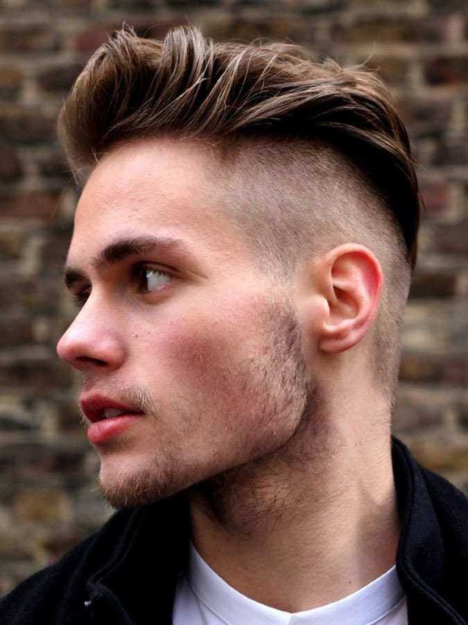 Яркая и модная мужская причёска с выбритыми боками: виды, варианты укладки
