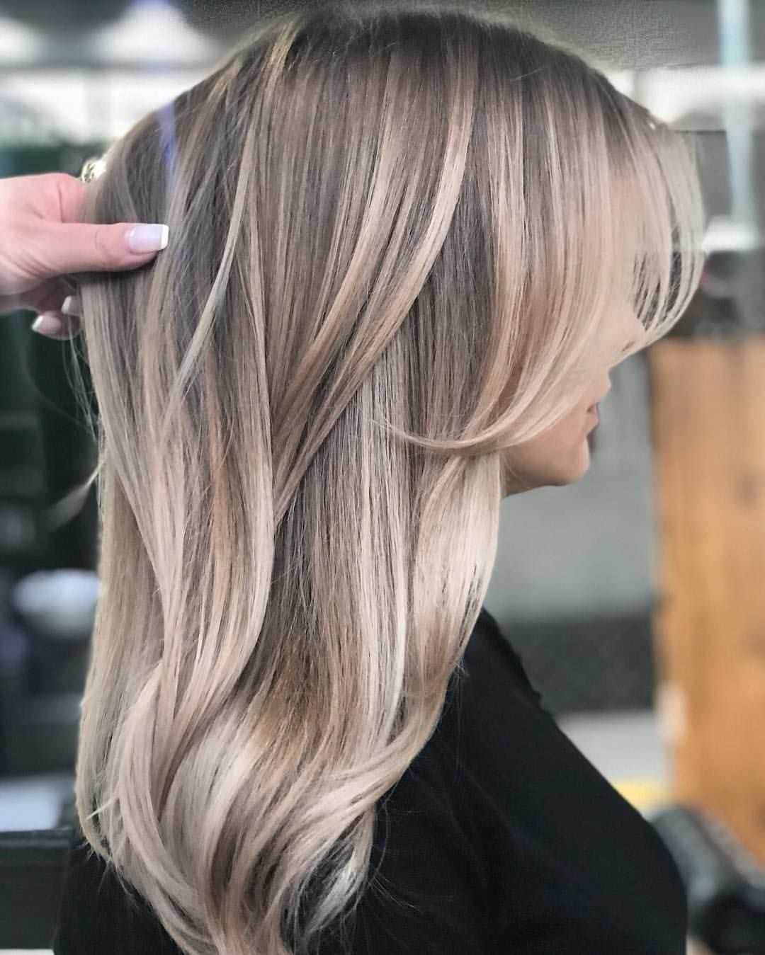 Модное окрашивание волос 2021 на длинные волосы блонд