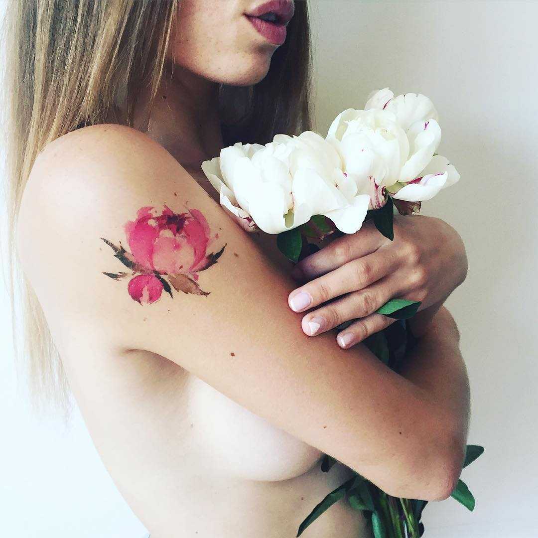 Тату надпись для девушек — лучшие женские татуировки цитаты и надписи