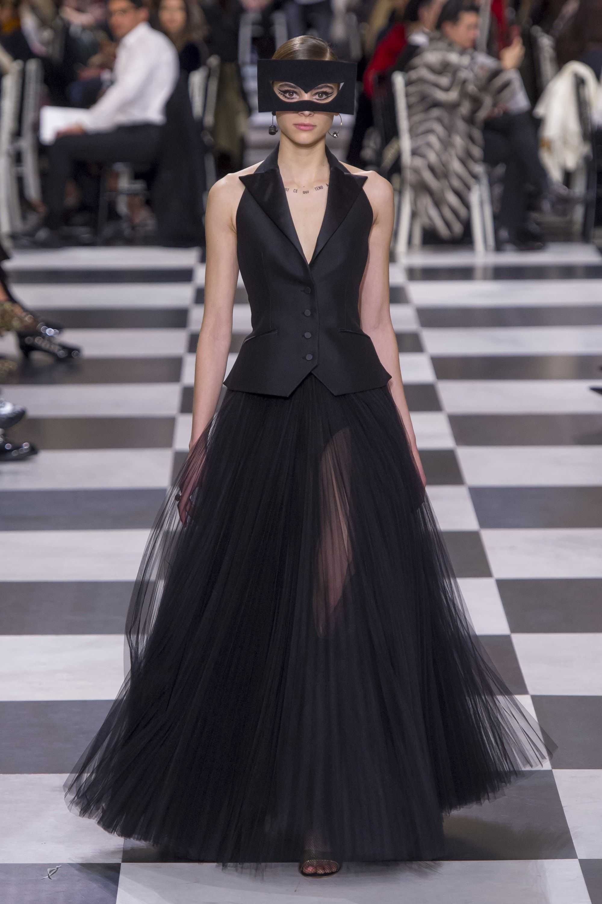 Chanel ready-to-wear | коллекции весна-лето 2018 | париж | vogue