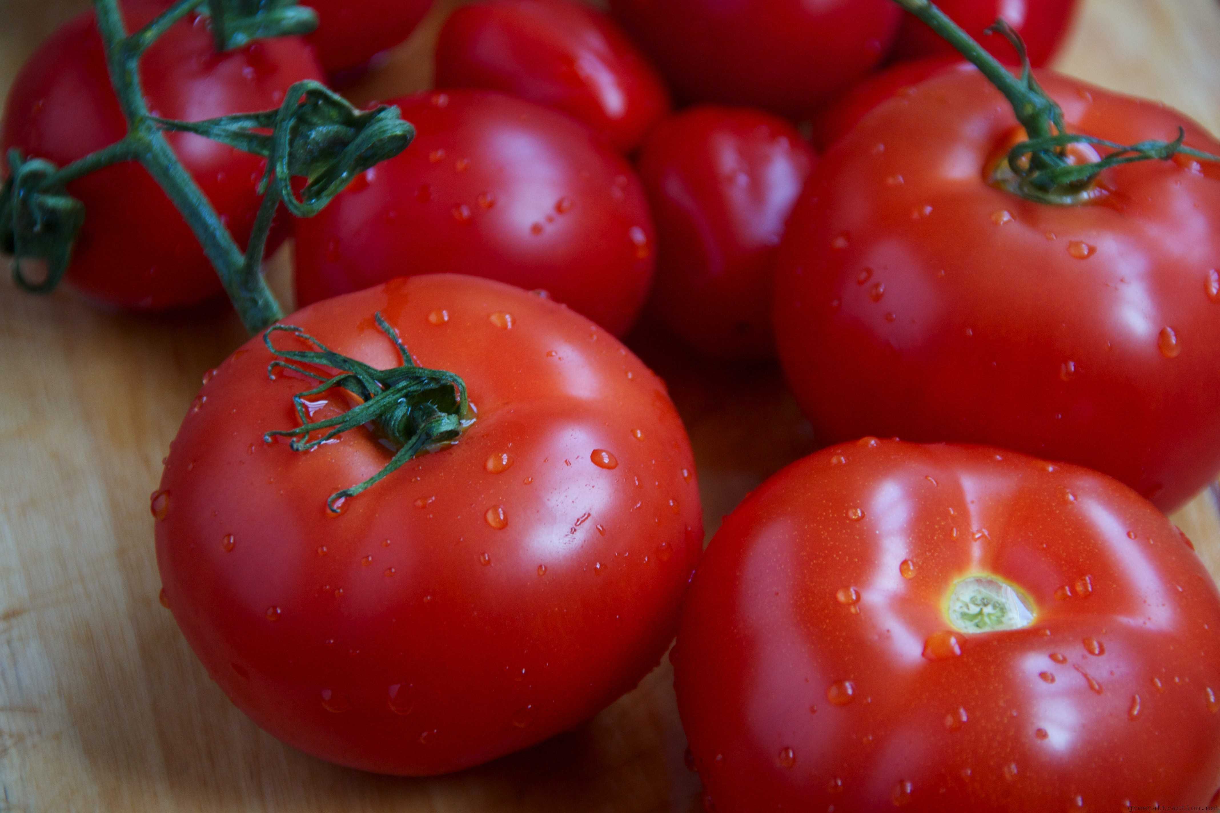Почему снятся помидоры красные